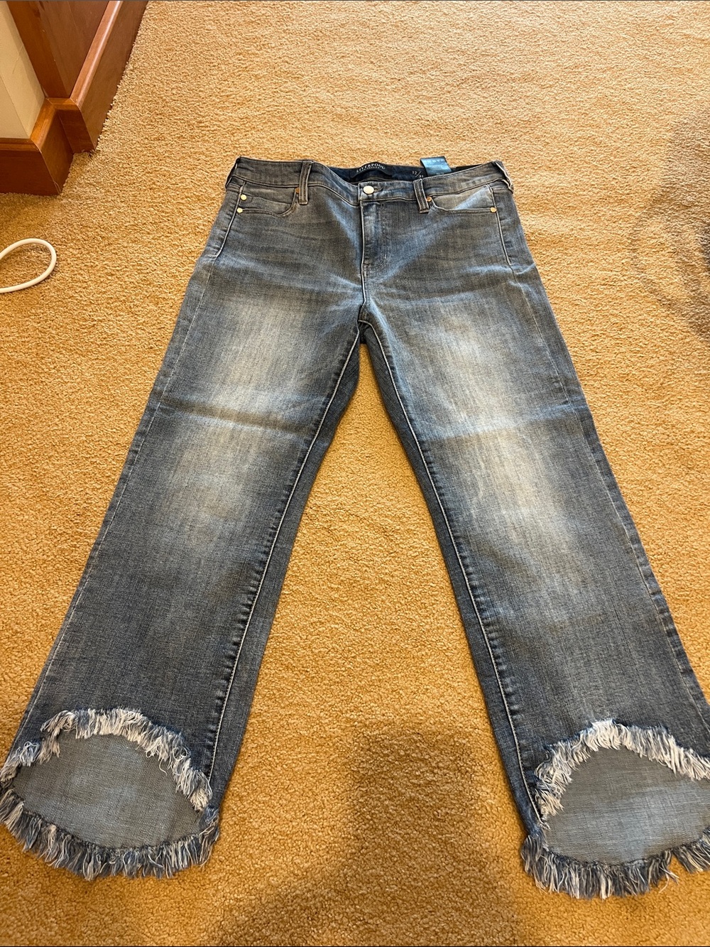 Liverpool Distressed Frayed Hem Ankle Jeans - Blue